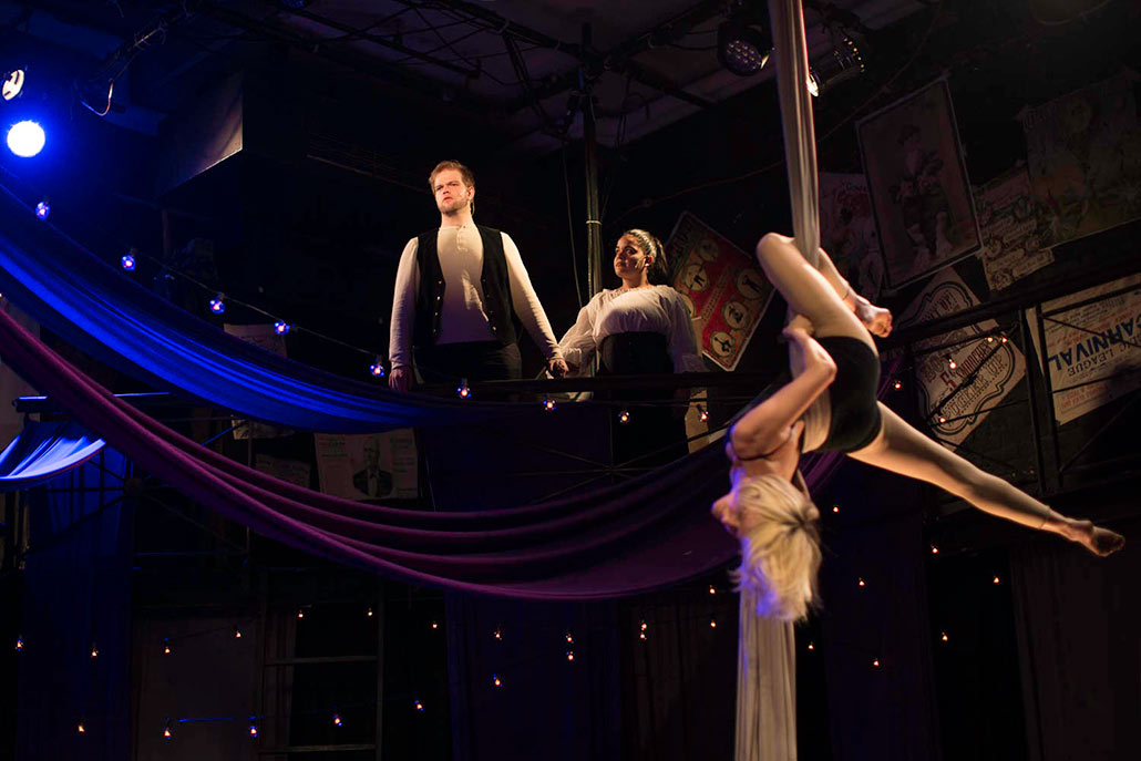 pole dancing in nyfa carousel