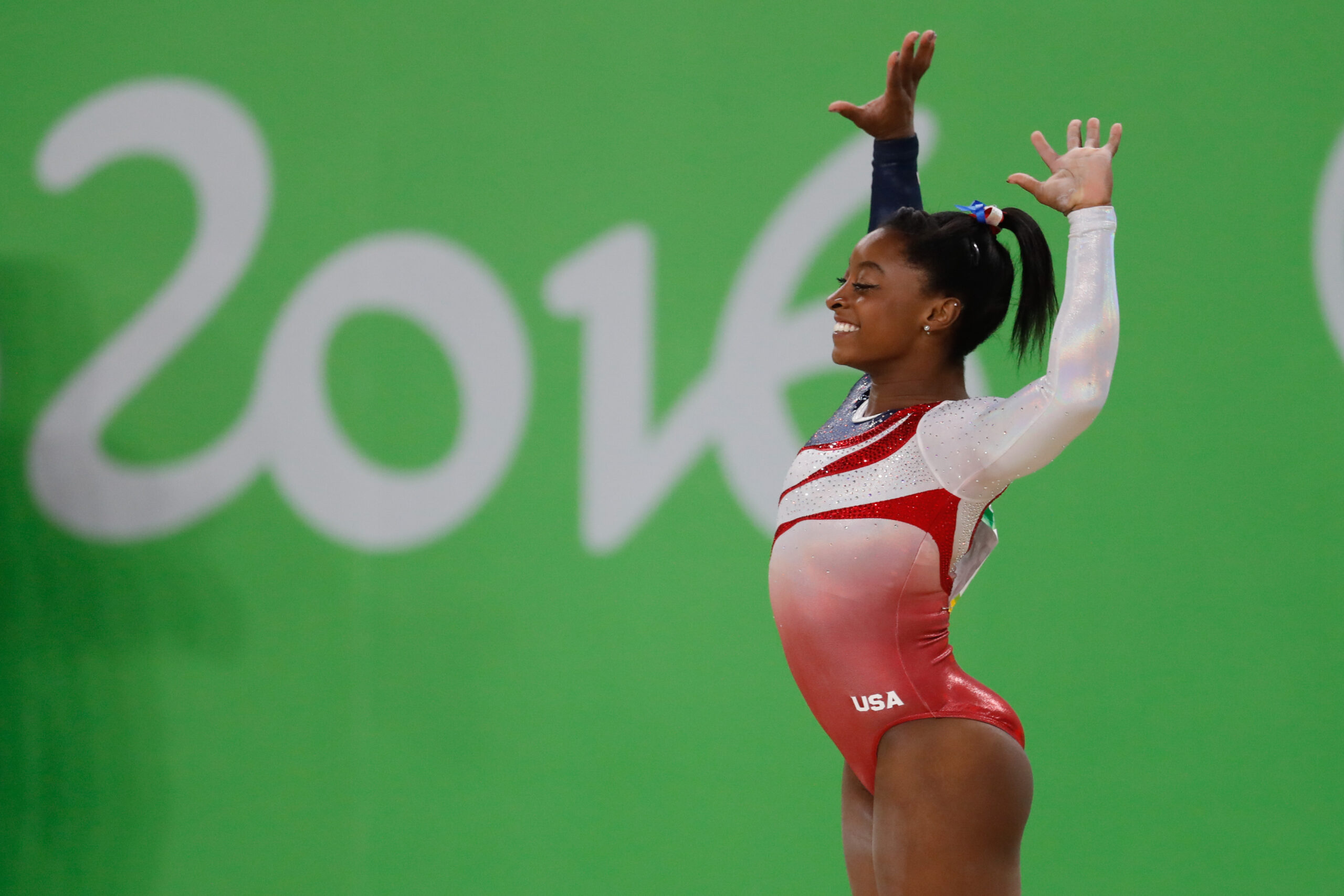 Rio de Janeiro - Simone Biles, ginasta dos Estados Unidos, durante final em que levou medalha de ouro na disputa por equipes feminina nos Jogos Olímpicos Rio 2016. (Fernando Frazão/Agência Brasil)