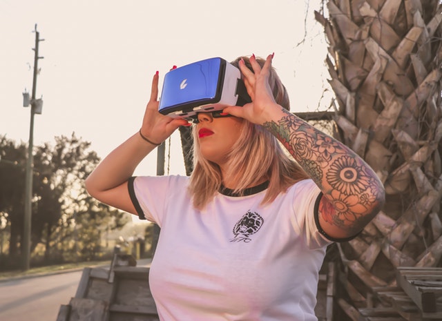 Ung dame jul roman How to Get Started in Virtual Reality Development - NYFA